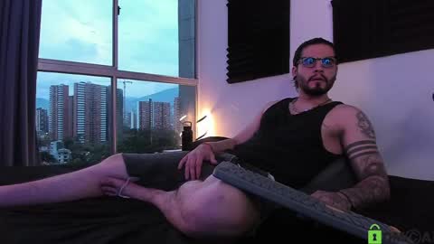  -         online show from June 5, 11:10 pm