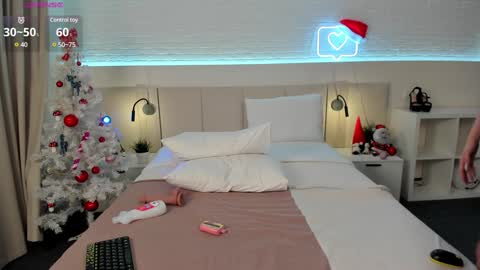 Milana online show from December 10, 6:22 am