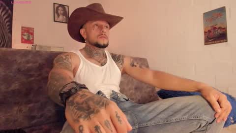 Emilio online show from December 2, 10:31 am