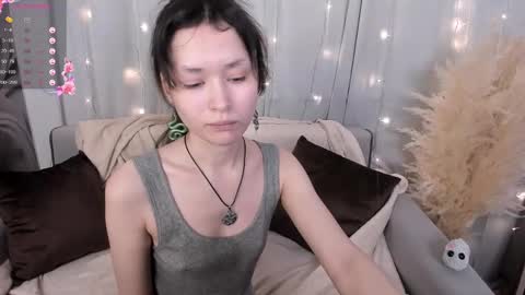 _emily__strike_ online show from January 21, 9:57 am