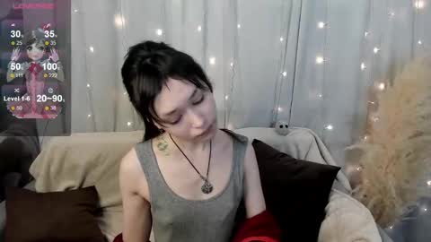 _emily__strike_ online show from January 22, 9:46 am