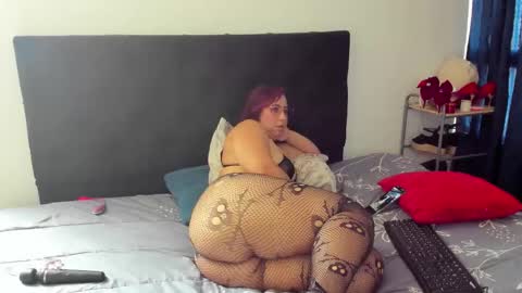 Emma online show from February 6, 6:33 pm