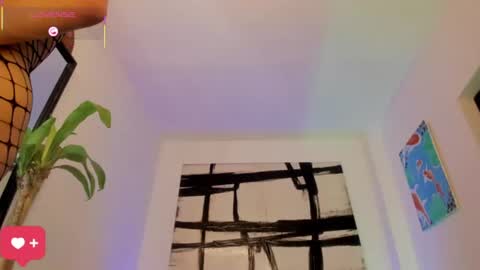Snapshot of _emmaruiz chatting on July 3, 11:49 am Emma online show from July 3, 11:49 am