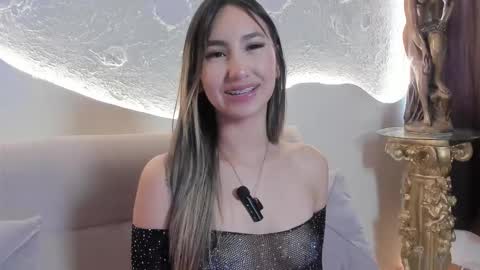 Snapshot of _emmawalka chatting on October 10, 2:38 pm _emmawalka online show from October 10, 2:38 pm