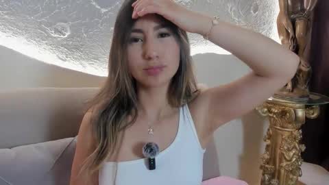 Snapshot of _emmawalka chatting on November 2, 8:00 pm _emmawalka online show from November 2, 8:00 pm