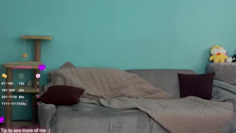 Snapshot of _enni__ chatting on October 31, 2:07 pm Sam online show from October 31, 2:07 pm