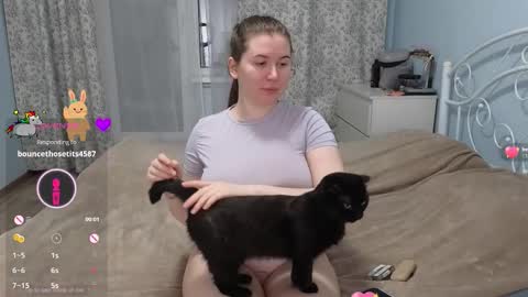 Sam  online show from January 11, 2:44 pm