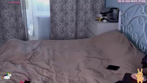 Sam  online show from March 14, 11:48 am