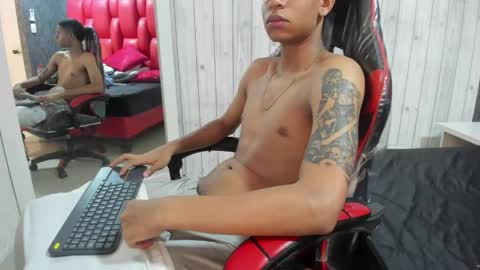 _erick_j online show from March 20, 8:14 pm
