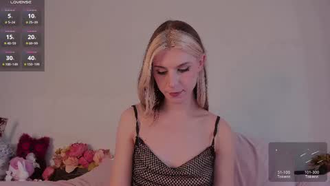 Snapshot of _eva_pleasure_ chatting on March 29, 6:46 am Eva online show from March 29, 6:46 am