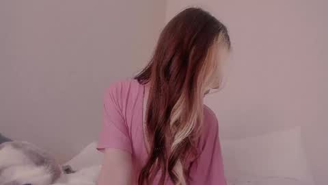 Snapshot of _eva_pleasure_ chatting on May 17, 9:06 am Eva online show from May 17, 9:06 am