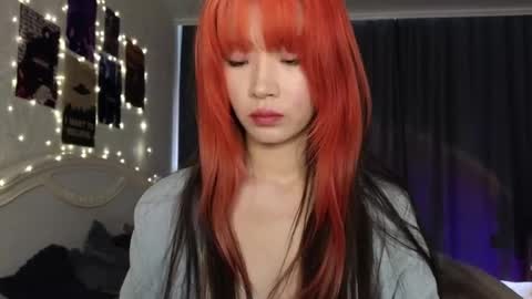 Snapshot of _eve____ chatting on February 18, 6:15 am EveEva online show from February 18, 6:15 am