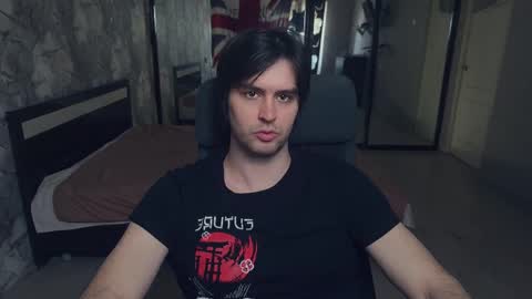 Snapshot of _fatrabbit chatting on February 14, 11:31 am Keanu online show from February 14, 11:31 am