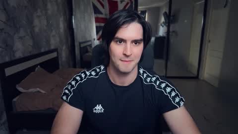 Snapshot of _fatrabbit chatting on October 18, 11:33 am Keanu online show from October 18, 11:33 am