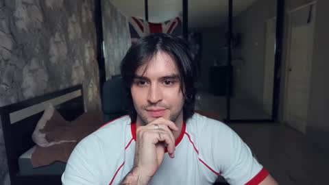 Snapshot of _fatrabbit chatting on November 1, 5:04 pm Keanu online show from November 1, 5:04 pm