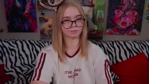 KENDALL  NATHAN MARRY  RYANPVT IS OPEN online show from November 16, 10:21 am