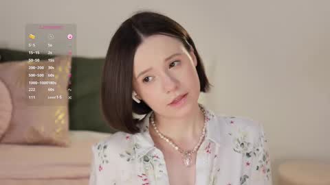 Essie  online show from March 1, 10:13 am