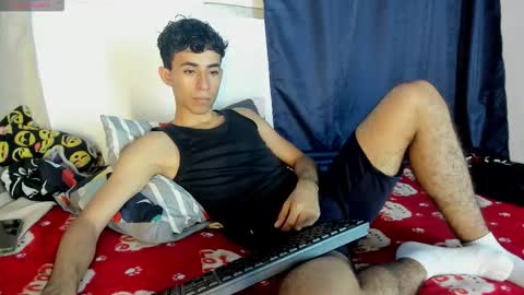 Snapshot of _fiore_ chatting on November 24, 1:00 pm jair eduardo online show from November 24, 1:00 pm