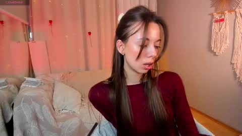 Snapshot of _fluffybunny_ chatting on February 15, 11:30 am Goldy Grace online show from February 15, 11:30 am