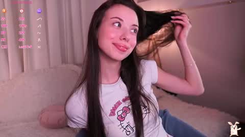 Goldy Grace online show from May 21, 5:09 pm