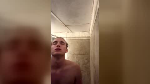 _frosty_69 online show from April 29, 5:22 am
