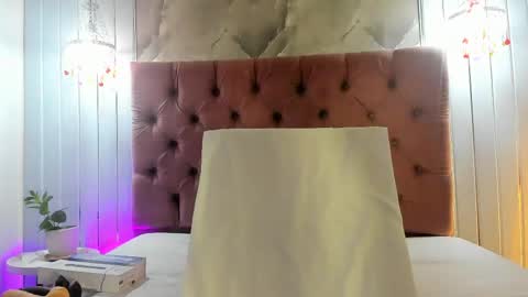 Snapshot of _gabbysweet chatting on May 4, 10:44 am GabbySweet online show from May 4, 10:44 am