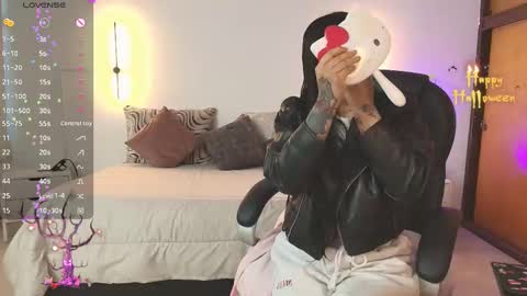 Snapshot of _gaby1 chatting on October 22, 11:10 am Juliana Gaby Kloe online show from October 22, 11:10 am