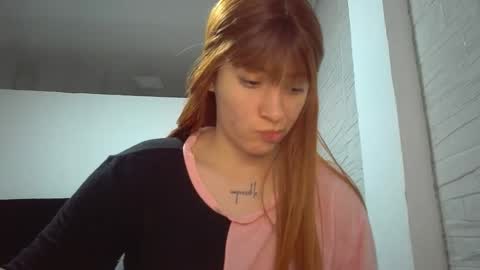 Mia-foster online show from November 25, 1:38 am