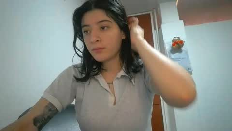 Mia-foster online show from January 16, 8:13 pm