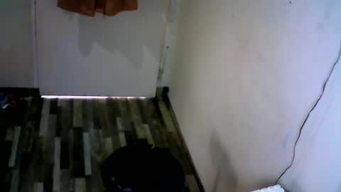 Snapshot of _genevieve22_ chatting on July 17, 1:34 am genny online show from July 17, 1:34 am