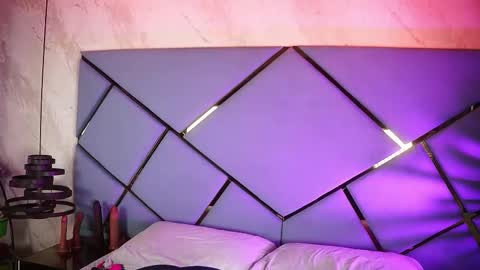 _giggy online show from December 18, 11:38 am