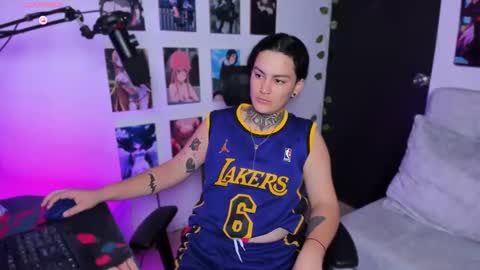 LEEP  online show from November 9, 3:27 am