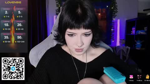 Snapshot of _gummybears_ chatting on April 17, 8:06 am Tori online show from April 17, 8:06 am