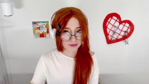 Snapshot of _hanna_moon_ chatting on June 19, 1:48 pm Hannaolotl online show from June 19, 1:48 pm