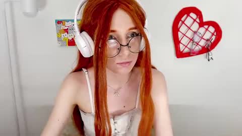 Snapshot of _hanna_moon_ chatting on July 1, 1:34 pm Hannaolotl online show from July 1, 1:34 pm