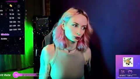 Snapshot of _helencarter chatting on May 14, 8:48 pm Helen Carter 3 Next stream 2330 MSC online show from May 14, 8:48 pm