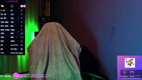 Snapshot of _helencarter chatting on May 31, 8:32 pm Helen Carter 3 Next stream 2330 MSC online show from May 31, 8:32 pm