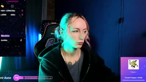 Snapshot of _helencarter chatting on June 7, 8:34 pm Helen Carter 3 Next stream 2330 MSC online show from June 7, 8:34 pm