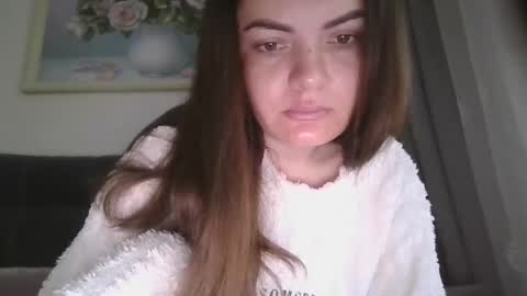 Snapshot of _hidden_frommymoom_ chatting on May 13, 6:44 am Criss4u online show from May 13, 6:44 am