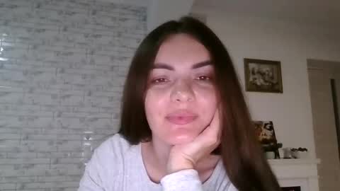 Snapshot of _hidden_frommymoom_ chatting on June 13, 11:57 pm Criss4u online show from June 13, 11:57 pm