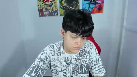 Snapshot of _ian_sweet chatting on November 26, 10:33 pm ian online show from November 26, 10:33 pm