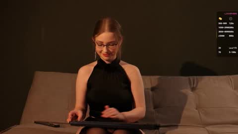 stefania stesha stef online show from February 5, 4:33 pm