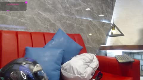 Isa online show from March 12, 6:22 pm