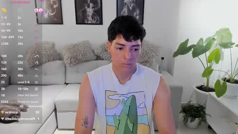 Snapshot of _jacobmiller__ chatting on February 9, 8:24 pm J A C O B online show from February 9, 8:24 pm