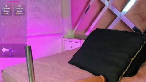 Snapshot of _jasmine_blush chatting on June 11, 1:53 pm Jasmine online show from June 11, 1:53 pm