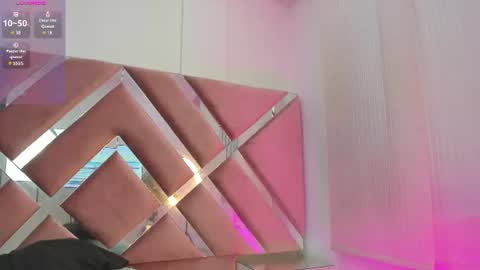 Snapshot of _jasmine_blush chatting on June 22, 11:18 am Jasmine online show from June 22, 11:18 am
