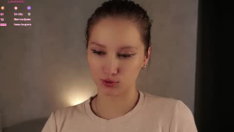 Snapshot of _jasminestea_ chatting on July 27, 1:23 am Candy online show from July 27, 1:23 am