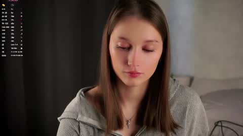 Snapshot of _jasminestea_ chatting on July 29, 1:37 am Candy online show from July 29, 1:37 am