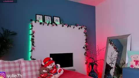  ...  online show from February 11, 7:52 pm