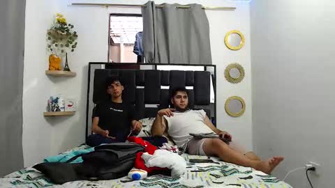 JHOSSUA  VALERIO online show from March 8, 10:02 pm